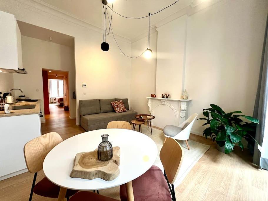 Appartement L'Escapade Chic - Cathedrale, Saint Lambert à Liège Extérieur photo