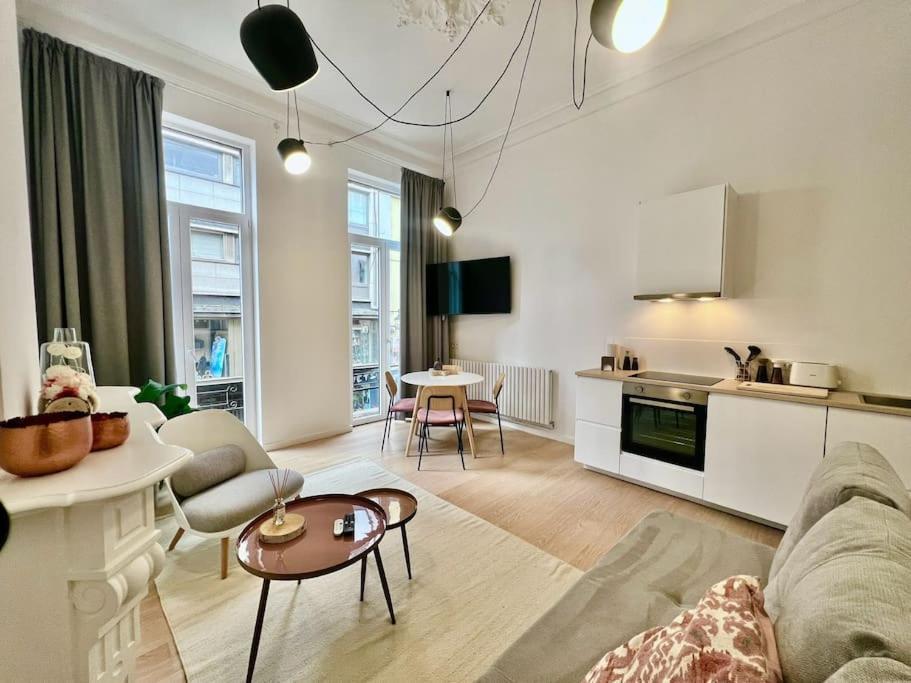 Appartement L'Escapade Chic - Cathedrale, Saint Lambert à Liège Extérieur photo